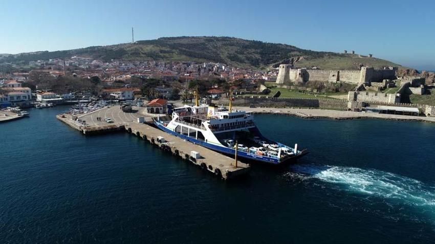 Araçlar kara gömüldü, binlerce kişi mahsur kaldı! Gaziantep Valisi'nden flaş açıklama
