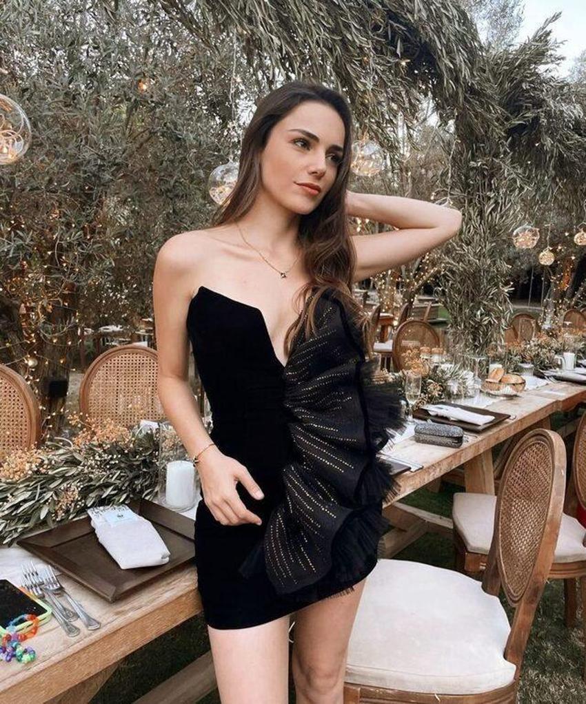 Kalp Yarası'nın Ayşe'si Yağmur Tanrısevsin son paylaşımıyla adından söz ettirdi!