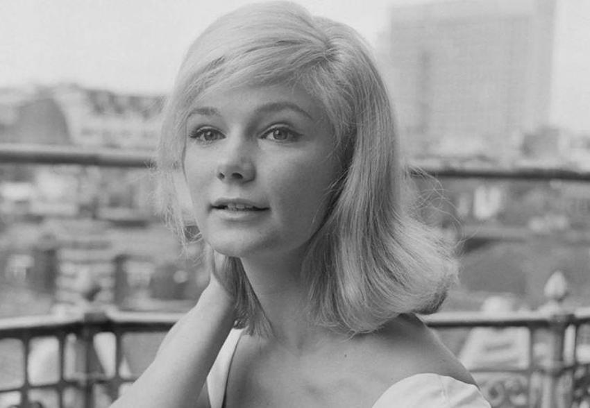 Dünyaca ünlü oyuncu Yvette Mimieux uykusunda hayatını kaybetti!