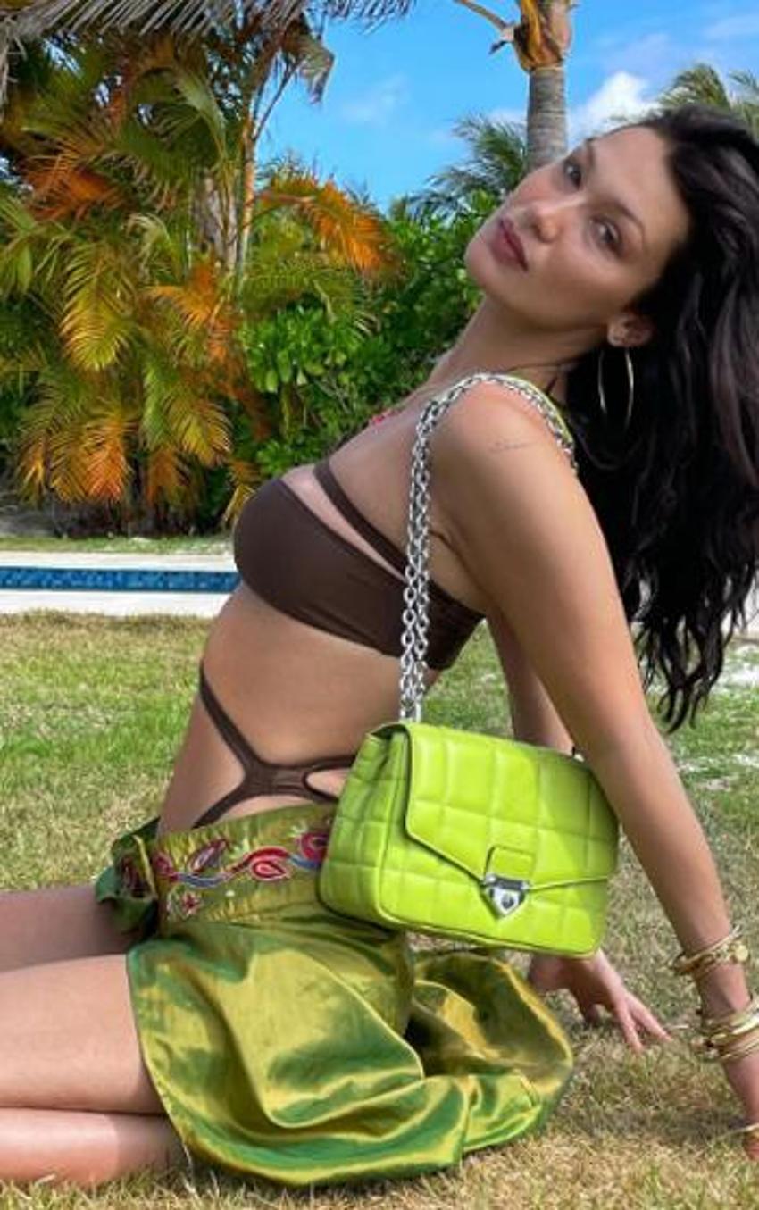 Bella Hadid: Ruh sağlığımı korumak için stilistimi bıraktım