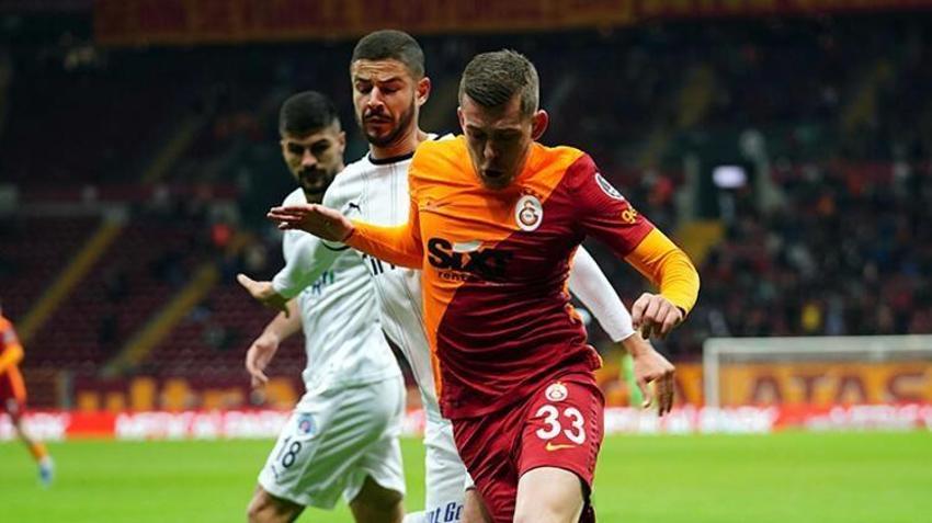 Galatasaray - Kasımpaşa maçında ortalık karıştı! Tepetaklak oldular, taraftar çılgına döndü! Tek tek yırttılar, Burak Elmas'a tepki, Fatih Terim'e destek...