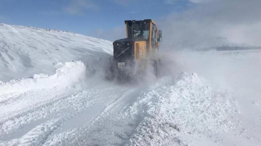 Kar geliyor! Meteoroloji son dakika uyardı! Günlerce kuvvetli olacak, sıcaklıklar eksiye düşüyor! İzlanda kışı vuracak! İstanbul, Ankara ve birçok ilde...