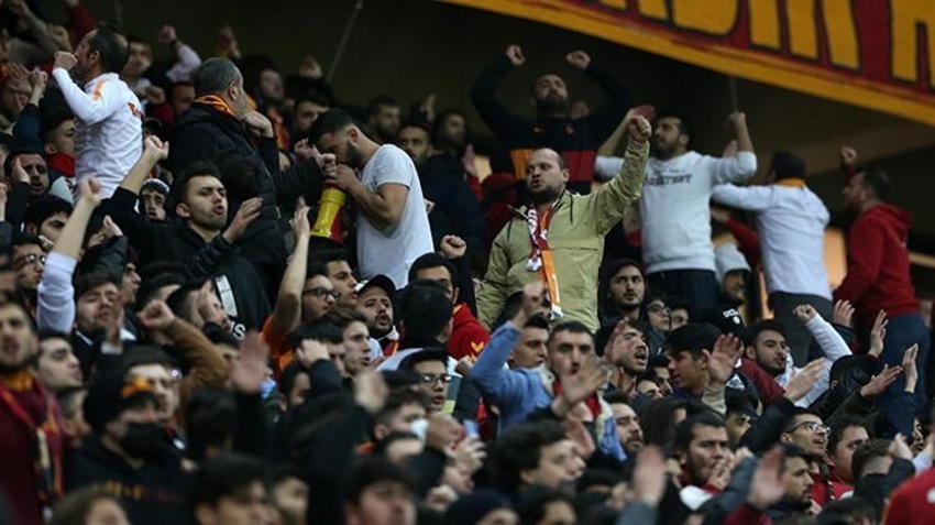 Fatih Terim yeni kontrat uzattı Torrent ona hiç acımadı! İşte Galatasaray'ın ilk transferi