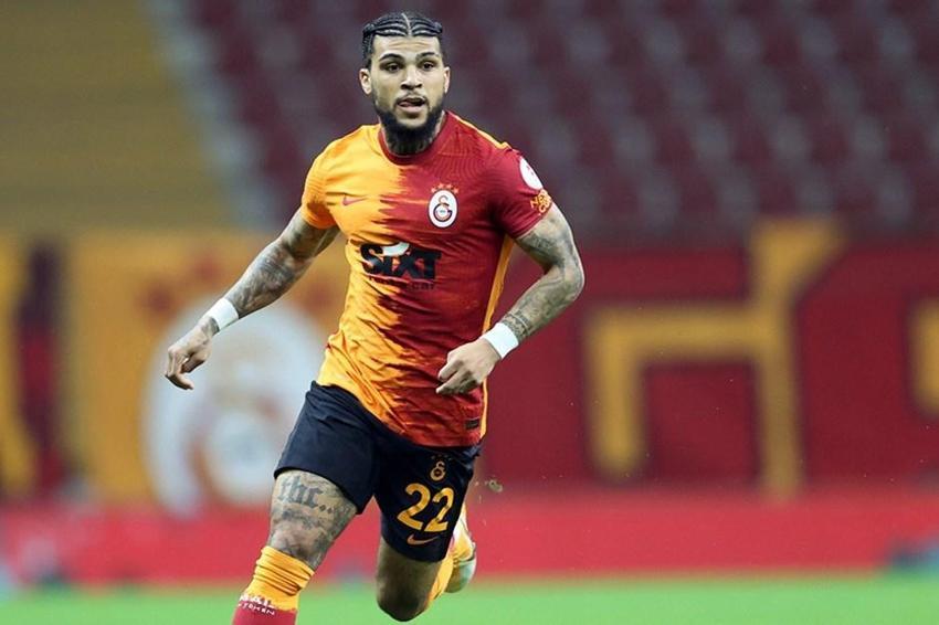 Galatasaray'da gece yarısı operasyonu! Ayrılık resmen açıklandı 2 futbolcu eşyalarını topladı!