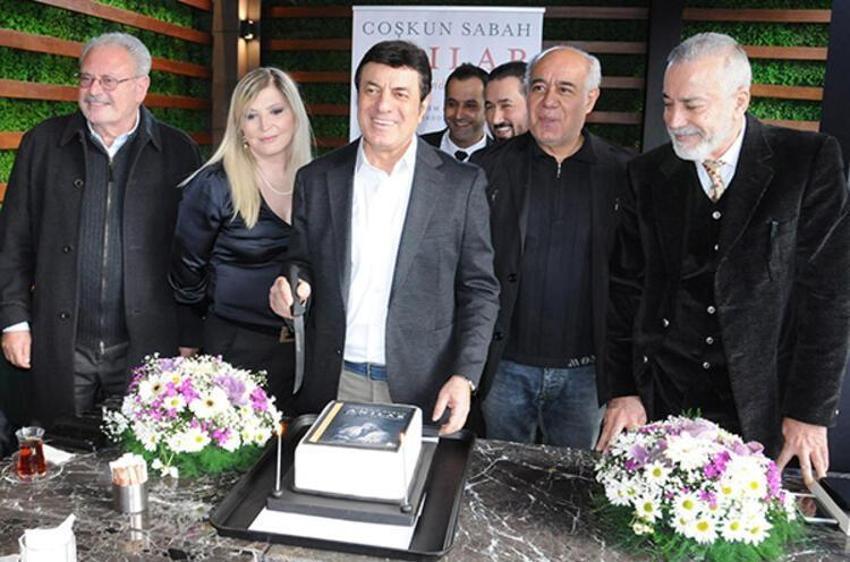 Coşkun Sabah: Yaşadığım aşkları kendime sakladım, o kadınların çoğu...