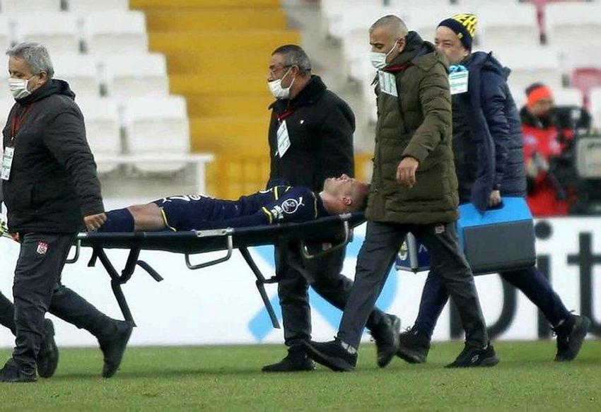 İsmail Kartal dün 'İnşallah alırız demişti' Ali Koç hiç zaman kaybetmedi aranan yıldızı buldu
