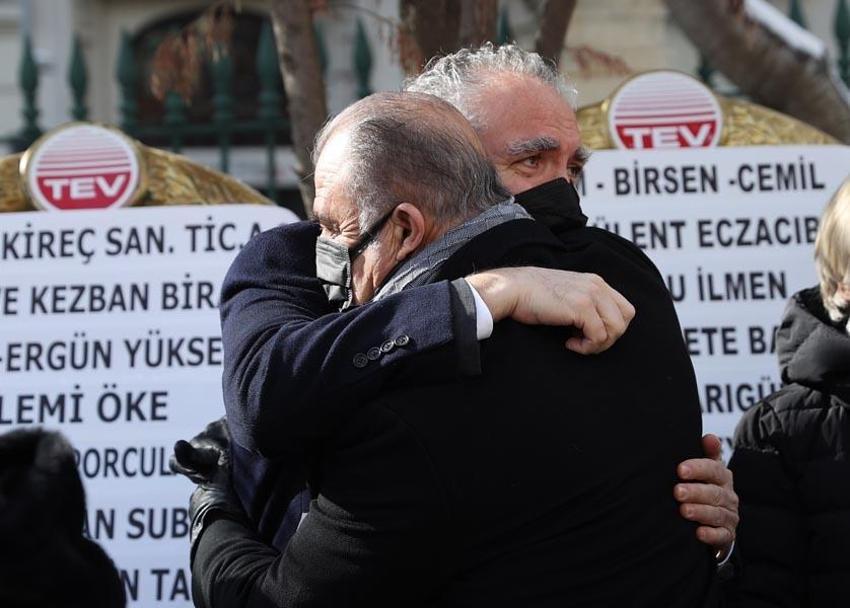  Selahattin Beyazıt son yolculuğuna uğurlanırken ortaya çıktı! Burak Elmas ile Ali Koç en önde Fatih Terim ise...