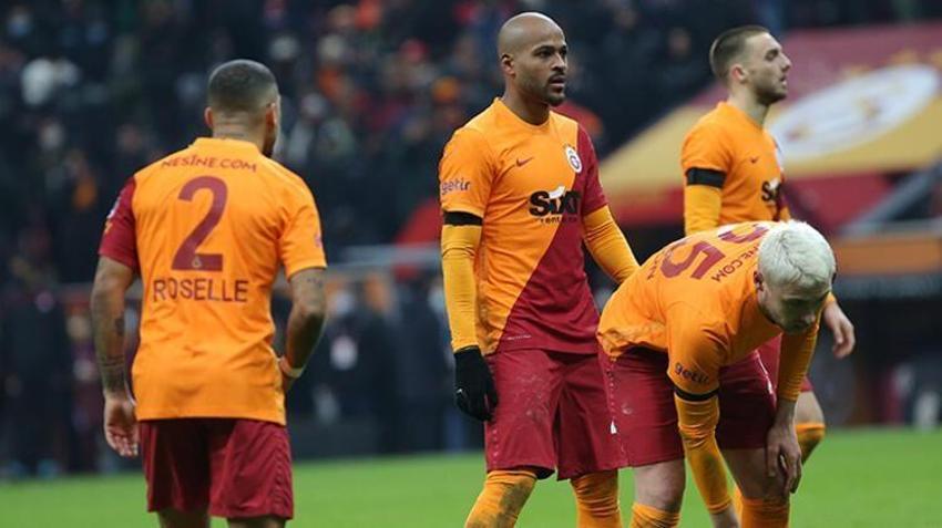 Galatasaray-Trabzonspor maçı sonrası protesto! İsyan ettiler, ortalık bir anda karıştı, polis müdahale etti