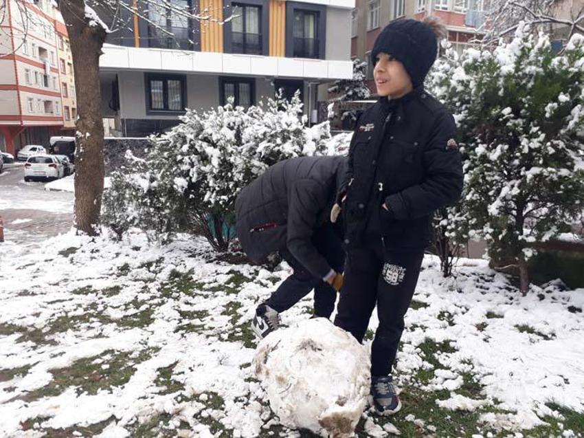 Meteoroloji İstanbul'u bu kez özellikle uyardı! 72 yıldan sonra bir ilk! Kar yağışı ne zaman bitecek? Tarih belli oldu ve...