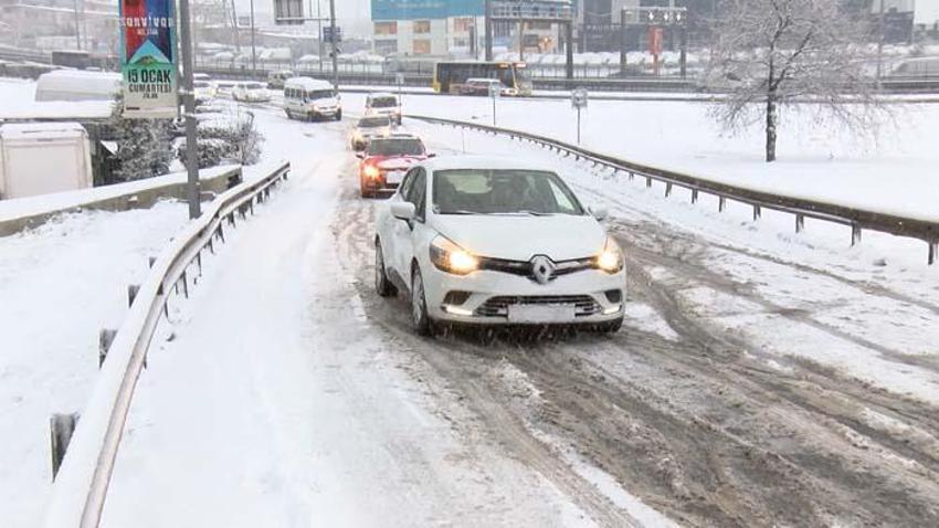 Meteoroloji İstanbul'u bu kez özellikle uyardı! 72 yıldan sonra bir ilk! Kar yağışı ne zaman bitecek? Tarih belli oldu ve...
