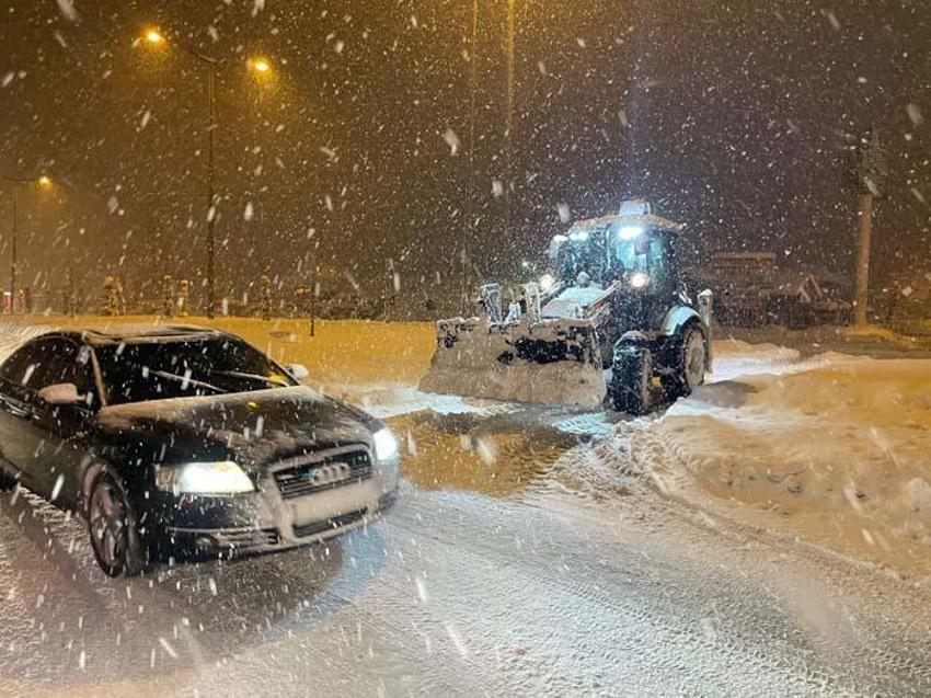 Meteoroloji İstanbul'u bu kez özellikle uyardı! 72 yıldan sonra bir ilk! Kar yağışı ne zaman bitecek? Tarih belli oldu ve...
