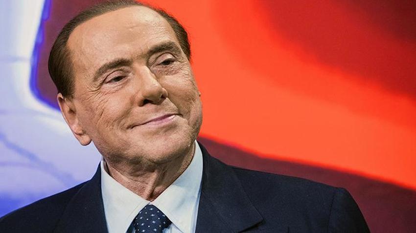 Berlusconi hastaneye kaldırıldı! Sağlık durumu...