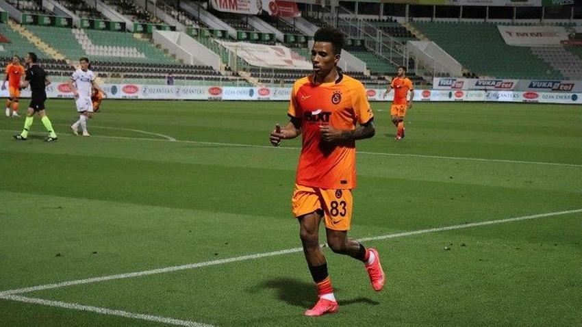 G.Saray'da son dakika gelişmesi! 1-2-3 derken tam 7 transfer birden...