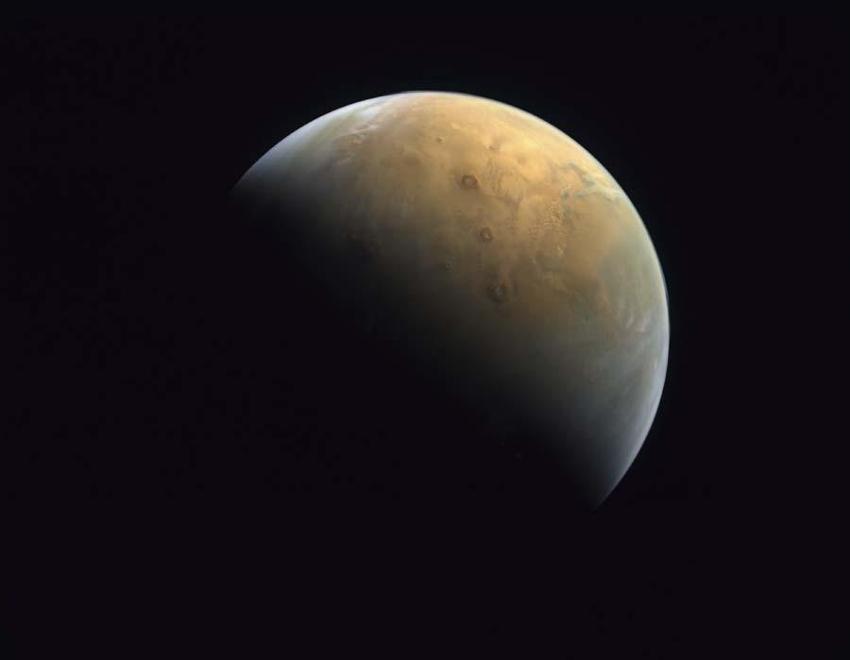 Mars'taki tarihi keşifi NASA resmen açıkladı! 'Mor kayaçlar' hikayenin önemli bir parçası olabilir...