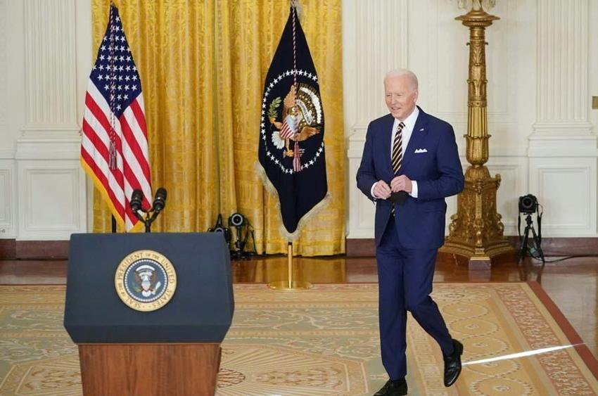ABD Başkanı Joe Biden'dan skandal sözler! Basın toplantısında mikrofonu açık unuttu muhabire küfür etti...