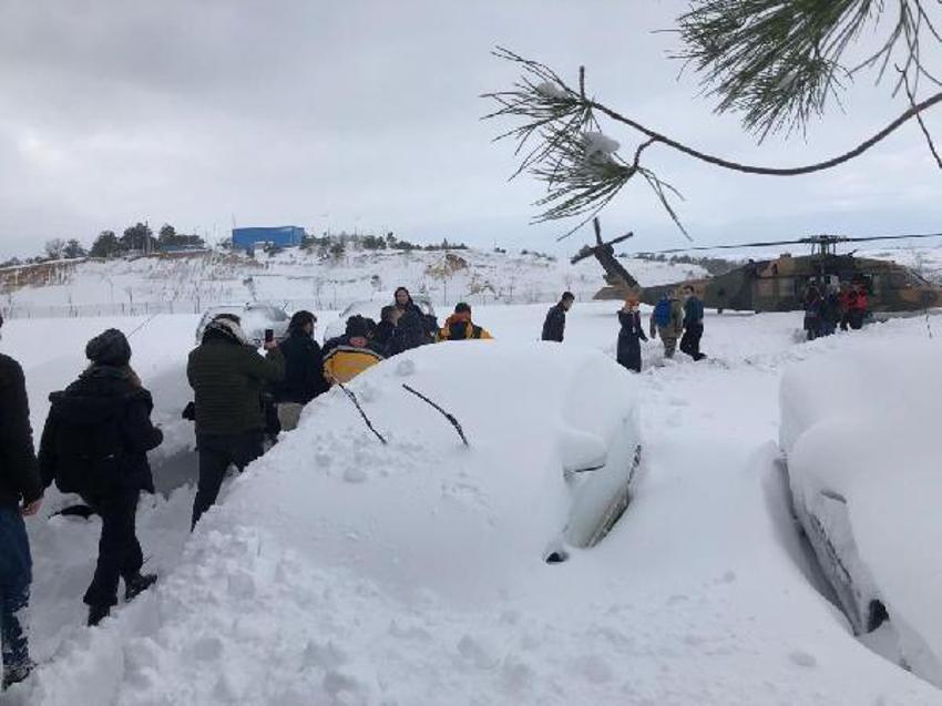 Arnavutköy Devlet Hastanesi'nden askeri helikopterle hasta sevk edildi