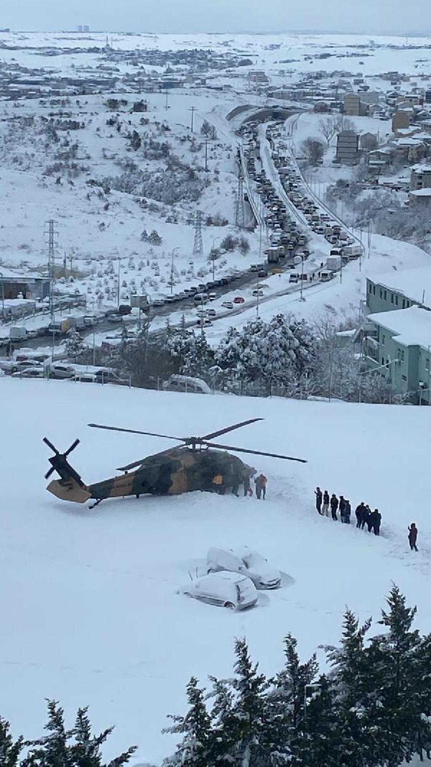 Arnavutköy Devlet Hastanesi'nden askeri helikopterle hasta sevk edildi