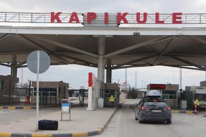 Bulgar turistler PCR testlerini Edirne'de yaptırıyor