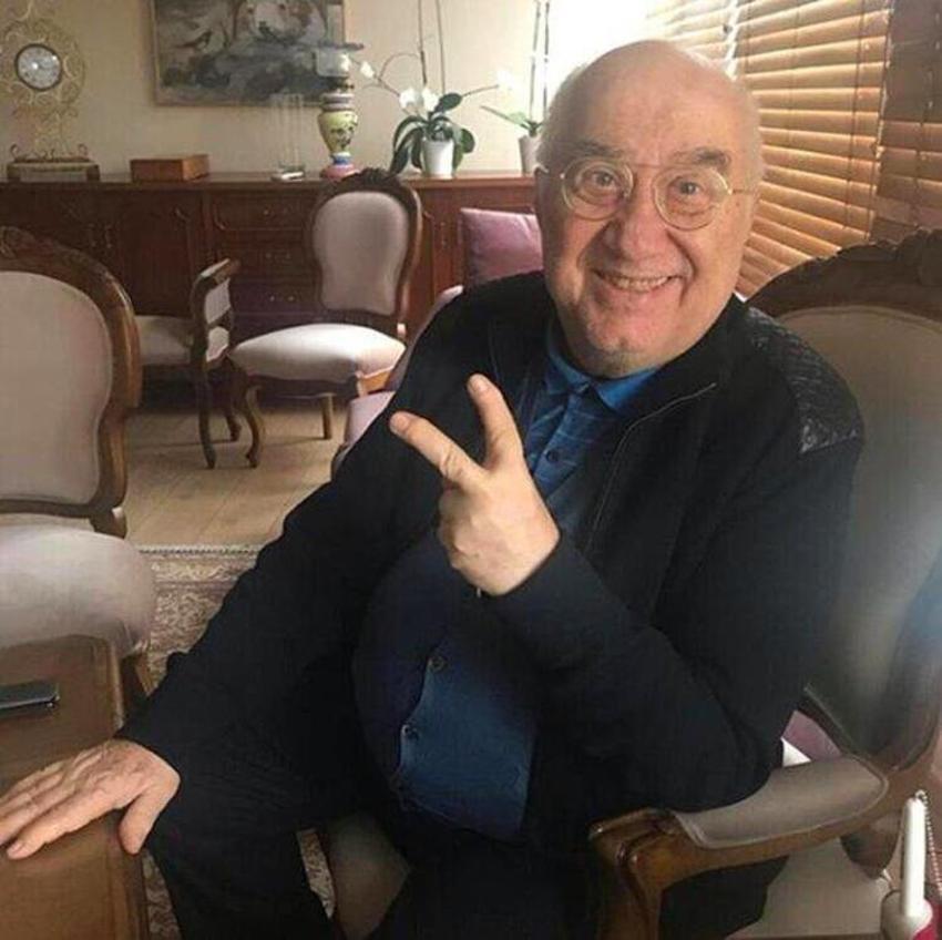 Erkan Özerman'dan  Azra Akın'a olay sözler: Yaşatmazdım o kızı,evinde hapsederdim...