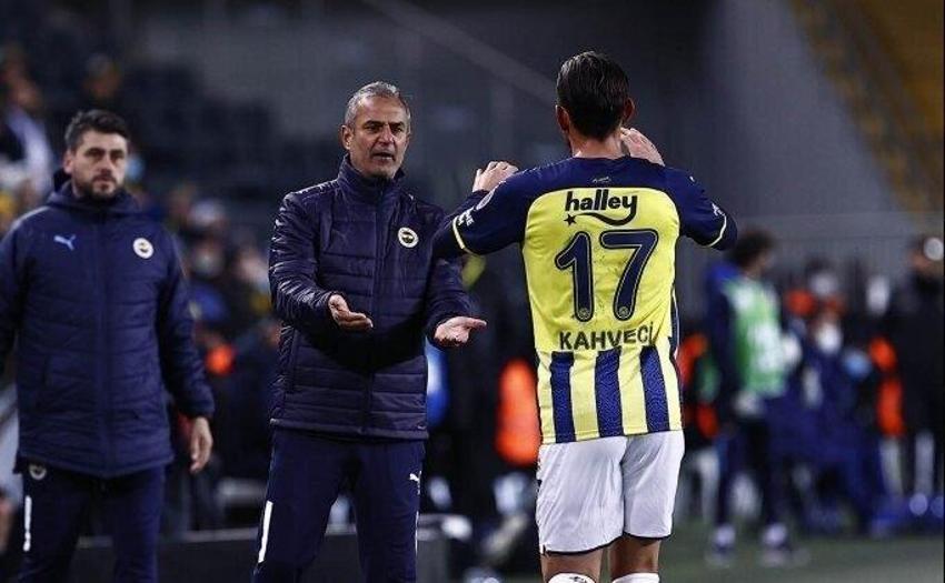Fenerbahçe'den forvet bombası! Ali Koç 'küstah başkanla' masaya oturdu! 'Kiralık değil bonservisiyle...'