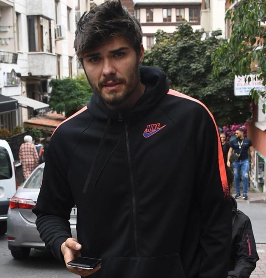  Survivor’da Barış ve Nisa birbirine girdi! Eski aşıklar arasında gerginlik...