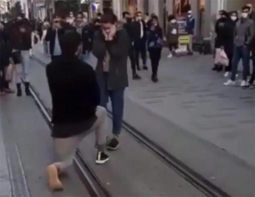 Survivor'da bomba patladı! Ogeday Girişken-Nisa Bölükbaşı aşkı ifşa oldu!