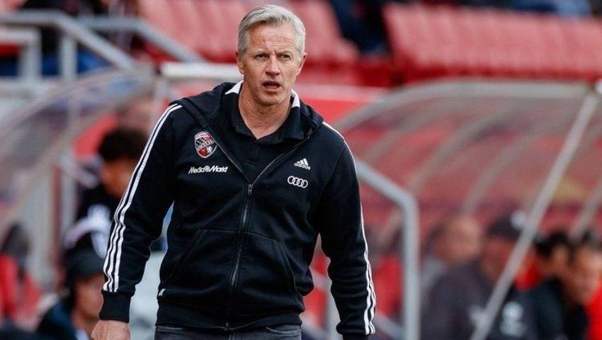 Ahmet Nur Çebi 4 hocayla görüşüyor Önder Karaveli dönemi sona eriyor... Beşiktaş'ın yeni teknik direktörü...