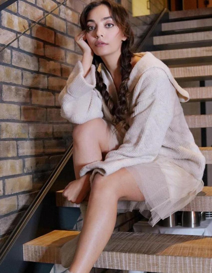 Cansel Elçin-Zeynep Tuğçe Bayat'ın romantik anları!