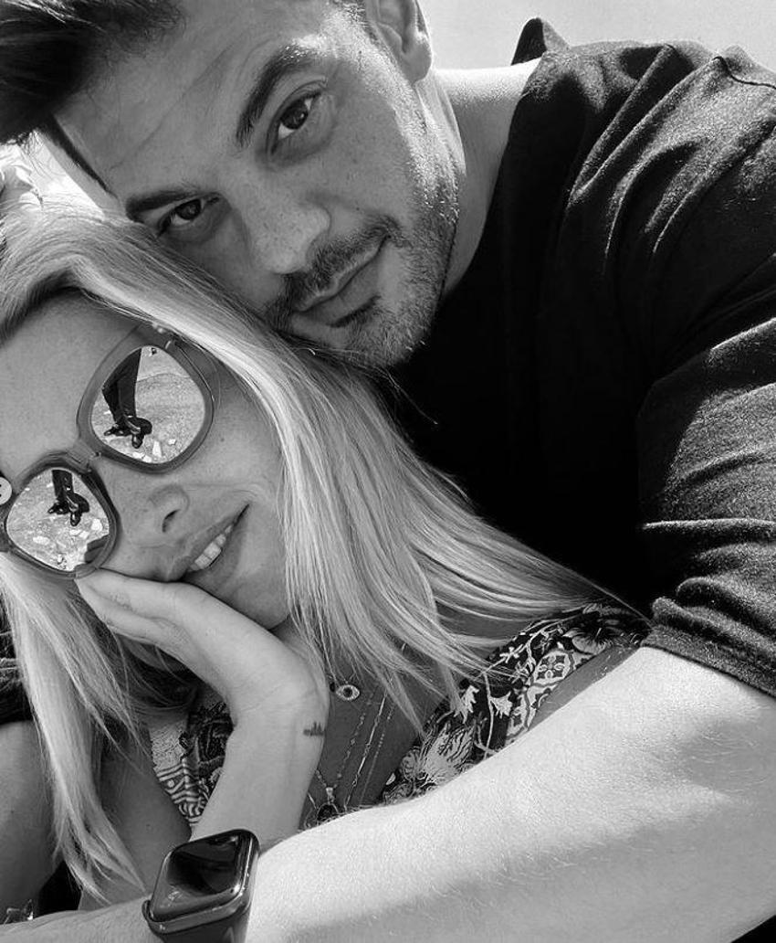 Mehmet Dinçerler'in evine girerken görüntülendi! Anahtarı Hadise'de...