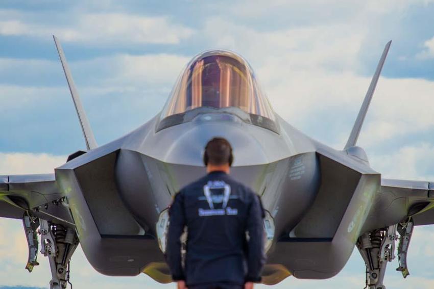 F-35C savaş uçağı düştü ABD şok oldu! Zamana karşı yarış başladı: CNN International ilk fotoğrafı yayınladı...