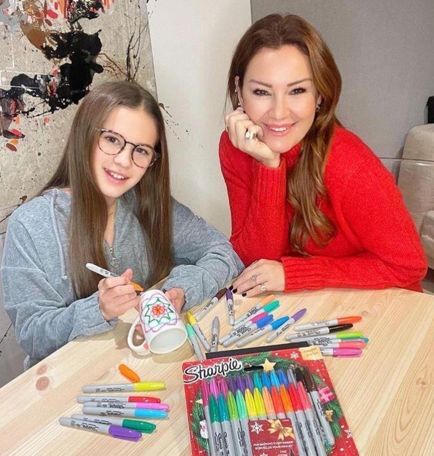 Pınar Altuğ kızının son halini paylaştı, yorum yağdı! 