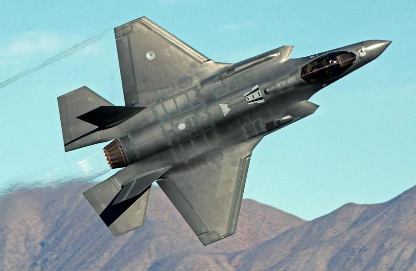 ABD uçağı F-35C kriz yarattı! Sırların Çin'in eline geçmesi istenmiyor!