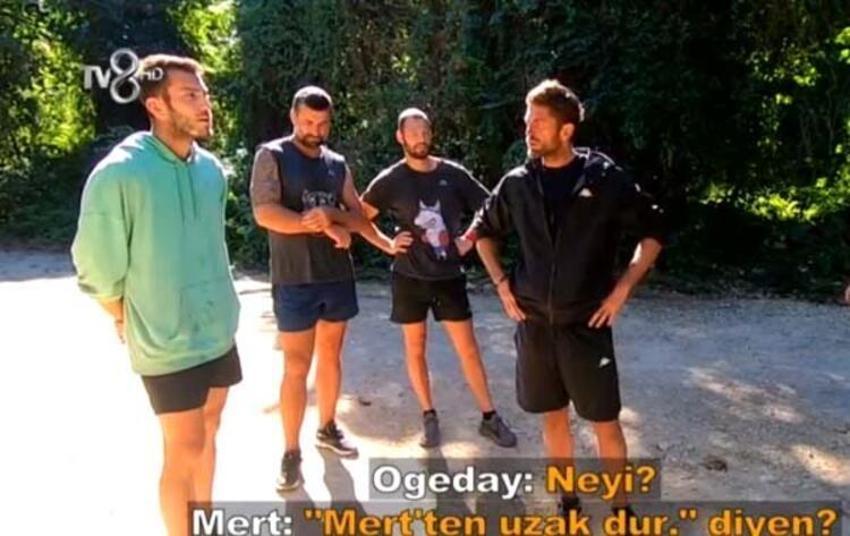 Survivor'da Mert ve Sude sevgili mi? Mert'ten bomba açıklama....