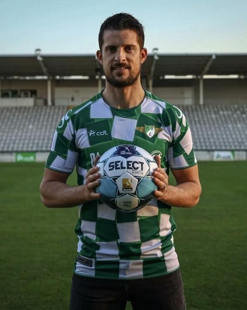 Ali Koç ağır davrandı İsmail Kartal hayal kırıklığı yaşadı! Seferovic, Pesic, Morelos derken iki tane ateş gibi golcüyü elinden kaçırdı