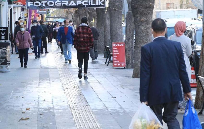 Bakan Koca il il vaka haritasını açıkladı! İşte alarm veren 10 şehir...