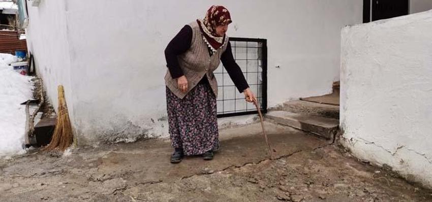 Ordu'da 1 mahalle kayıyor; 2 ev boşaltıldı, 10 ev tehlike altında
