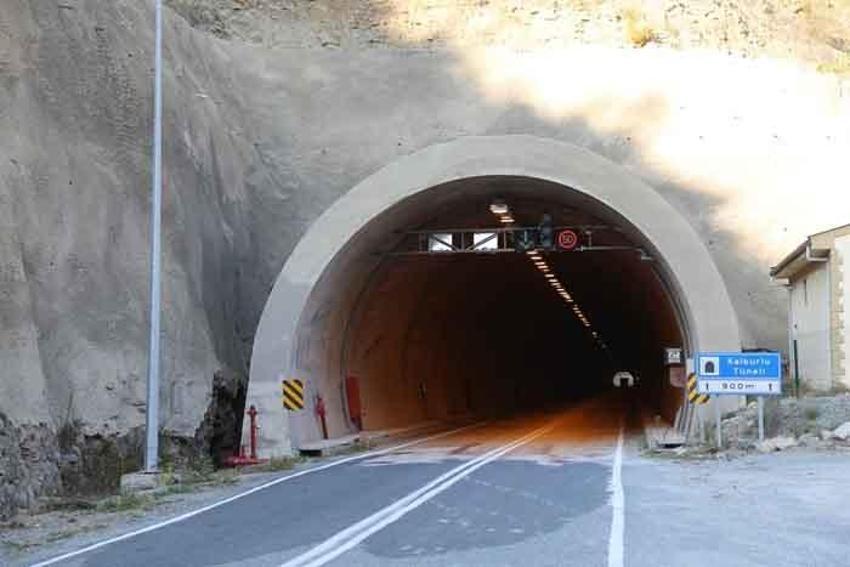 Barajlar şehriydi şimdi tüneller şehri oldu