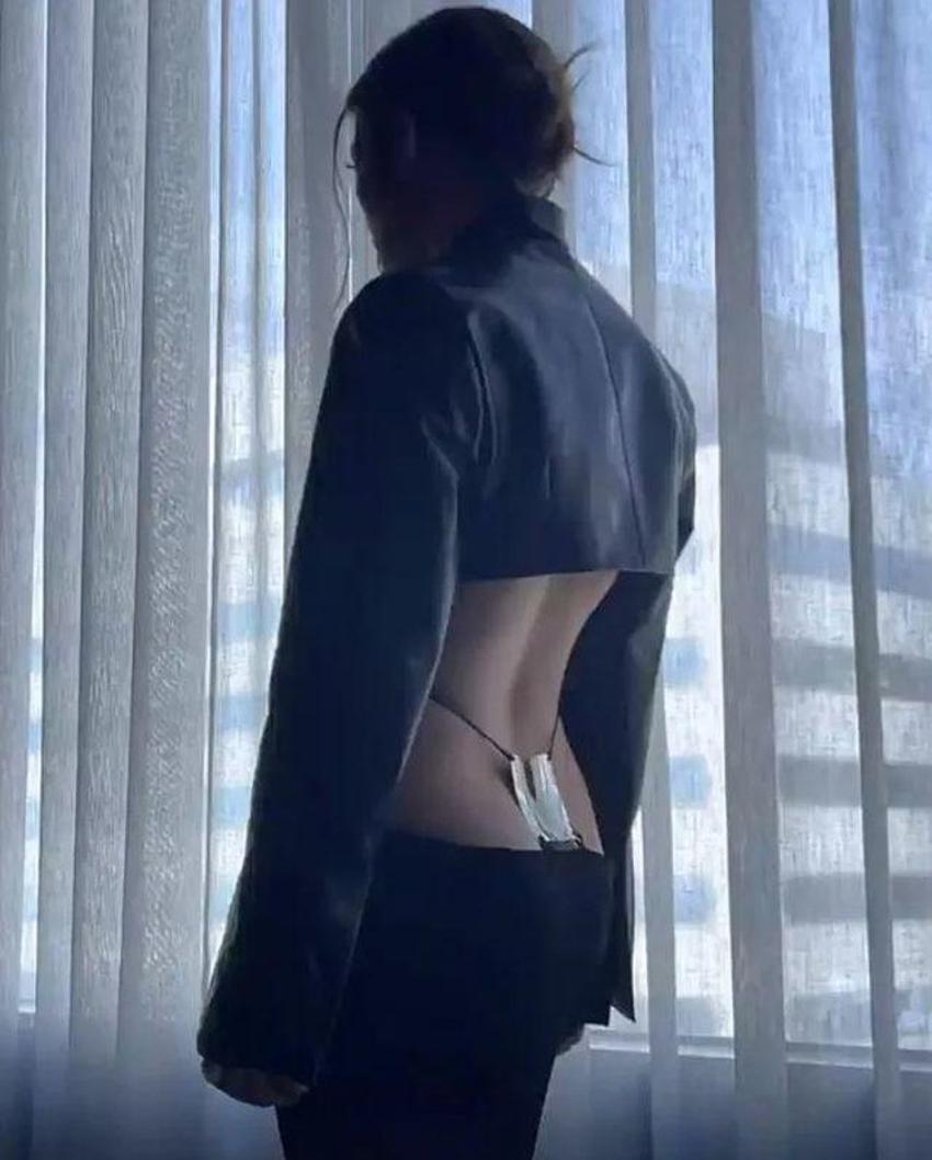 Jennifer Lopez kusursuz fiziğiyle sosyal medyayı salladı!