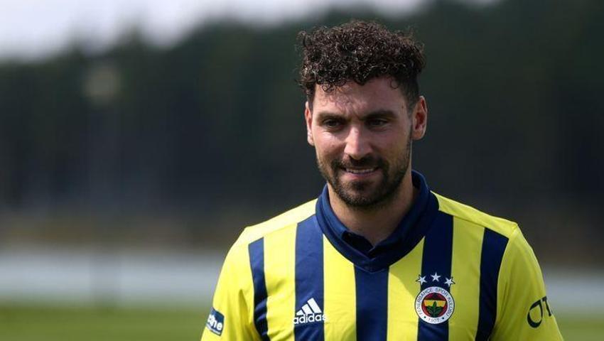 Parasını bırakmayınca kadro dışı kalmıştı! Başakşehir istedi eski kulübüne gitti