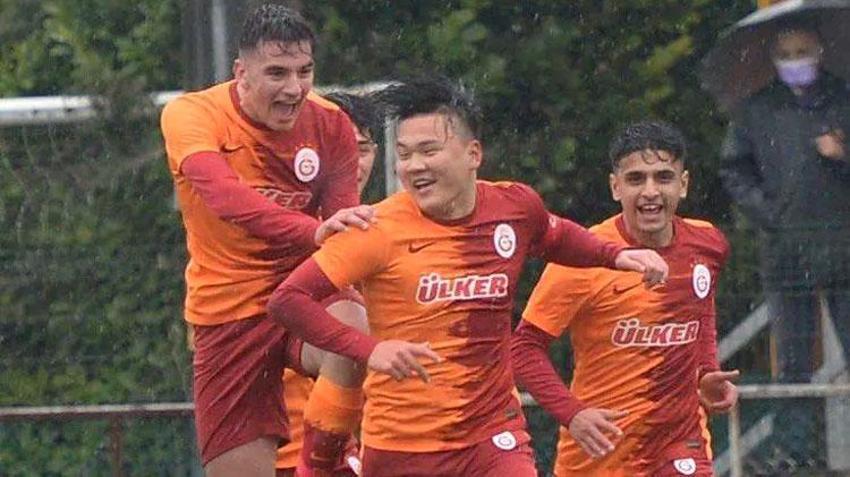 Galatasaray'ın 16'lık yıldız adayı Beknaz Almazbekov Fenerbahçe'yi yine yıktı!