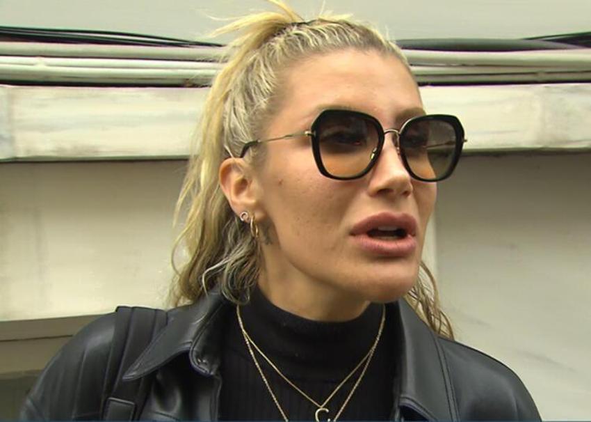 İrem Derici'den Hande Yener itirafı!