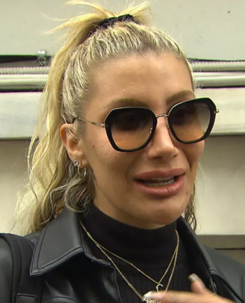 İrem Derici'den Hande Yener itirafı!