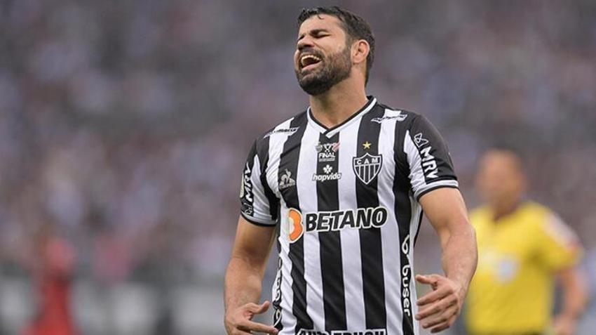 3 yıldır Süper Lig'e gelemedi gitti! Bu sefer Ali Koç ikna etti dünyaca ünlü yıldız futbolcu Fenerbahçe'ye...