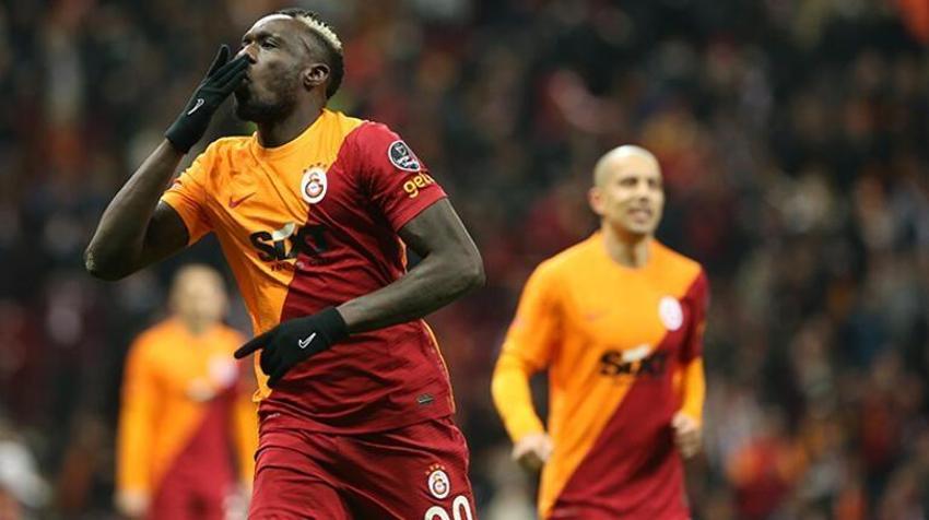 Galatasaray'da son dakika ayrılık! Bomba patladı, peşe peşe transferler sonrası flaş karar, Menajeri çağrıldı, 13 milyon euroya gelmişti