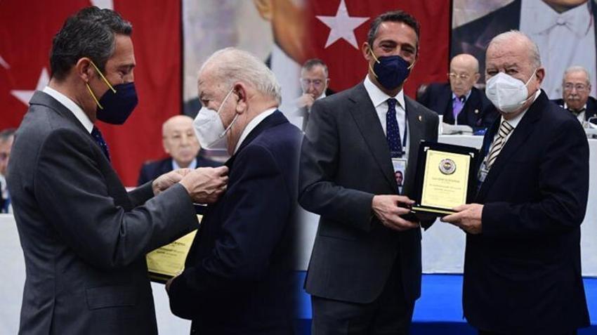 Aziz Yıldırım sözleri Fenerbahçe Yüksek Divan Kurulu Toplantısı'na damga vurdu! Vefa Küçük: Ben, Ali Koç’un adamıymışım....