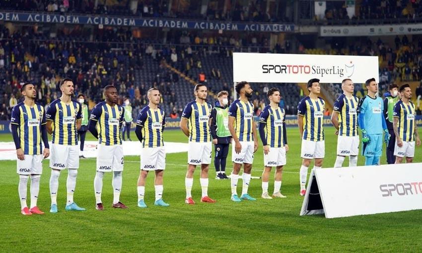 Fenerbahçe'de 6 yıldızın ismini açıkladı! 'Taraftarları Müslüm Baba'cı yaptınız'