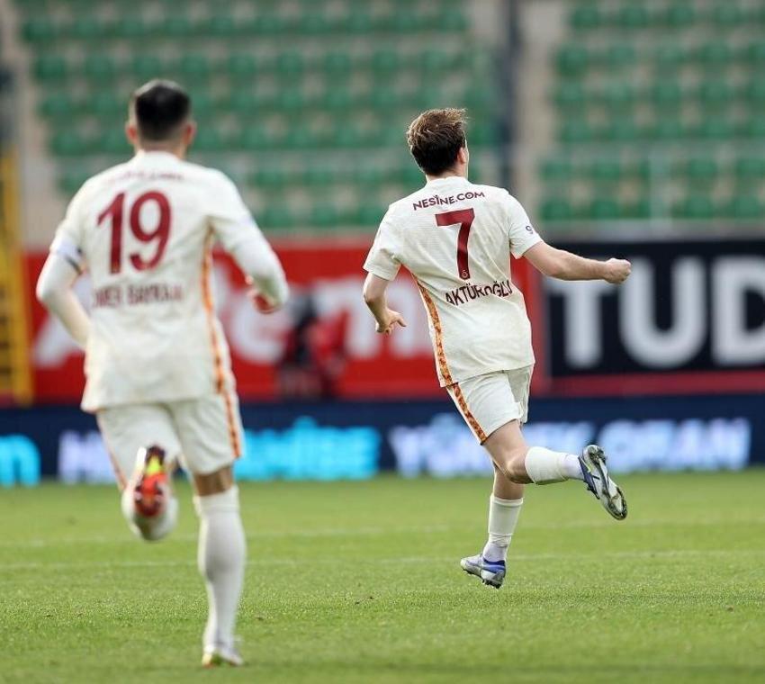 Torrent Fatih Terim'in evlatlarına acımıyor! Galatasaray'da bir ayrılık daha 1 milyon euro'ya...