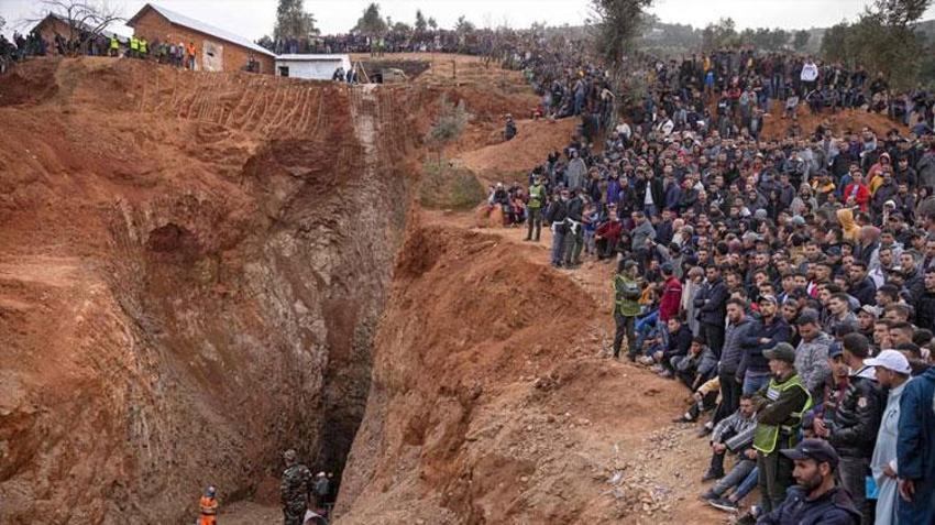 Fas kuyuda ölen 5 yaşındaki Rayan'a ağlıyor! Üç gün boyunca toprağı elleriyle kazdı ülkede kahraman ilan edildi...