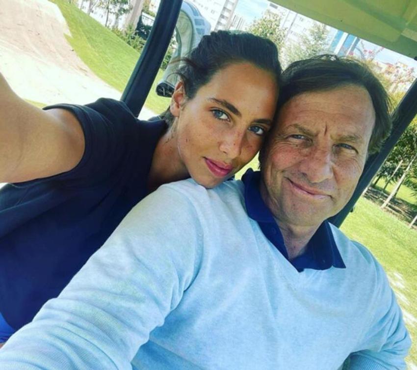 Hülya Avşar ve Kaya Çilingiroğlu'ndan aile pozu!