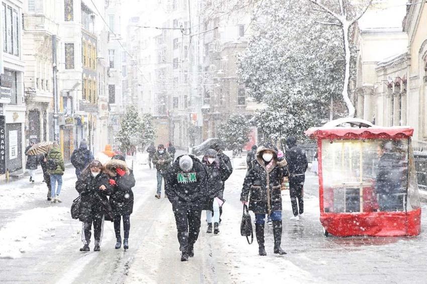 İl il rakamlar belli oldu! İstanbul'da hangi ilden kaç kişi yaşıyor? İşte şaşırtıcı sonuçlar...